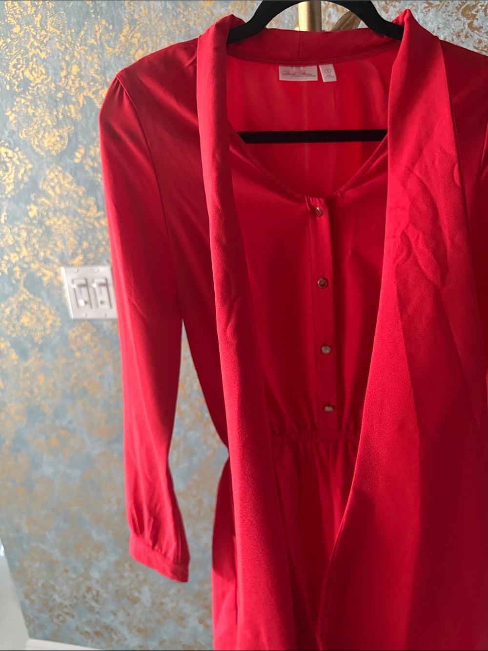 Marilyn Monroe Bright Red Long-Sleeve Button Romper with Neck Tie - Picture 3 of 7